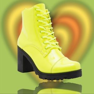 Qupid SORRENTO Neon Patent Lace-Up Heeled Combat Bootie